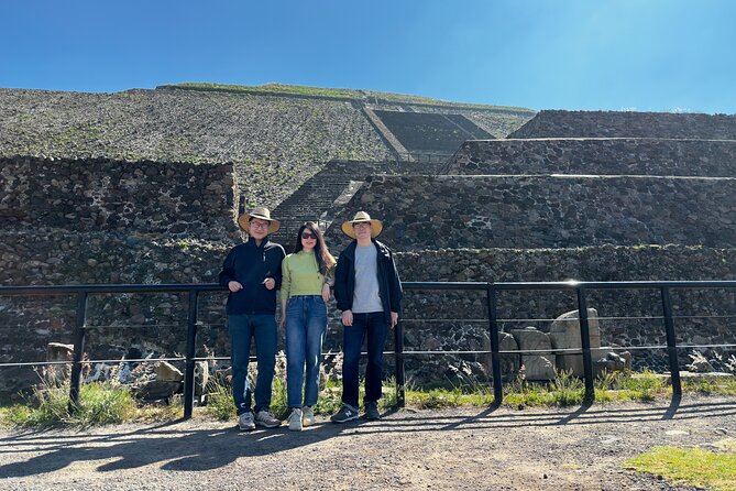 Teotihuacan Tour with Basilica of Guadalupe and Tlatelolco - The Basilica of Guadalupe and Tepeyac Hill