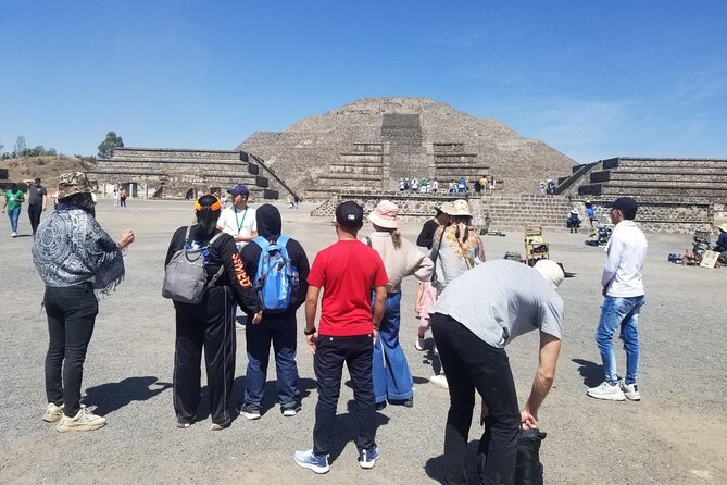 Teotihuacan Tour with Basilica of Guadalupe & Tlatelolco - What the guide can change about the day