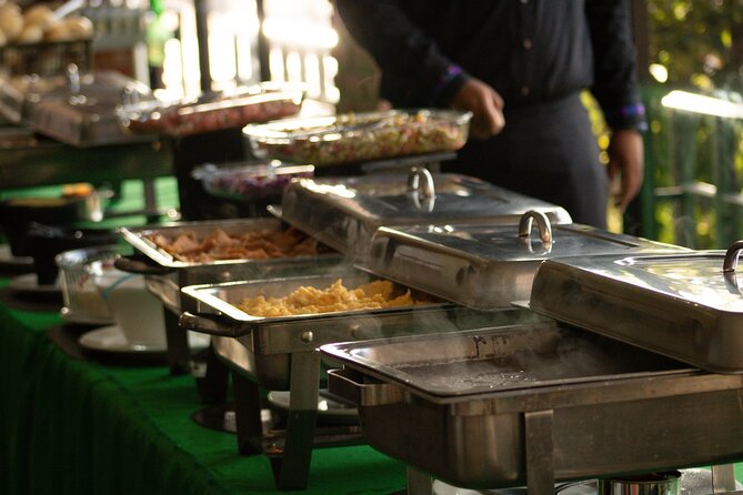Teotihuacan Tour with Pickup Included - Breakfast inside La Cueva Teotihuacán