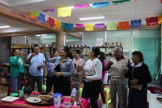 Teotihuacan Tour with Pickup Included - Obsidian, maguey, and regional drinks