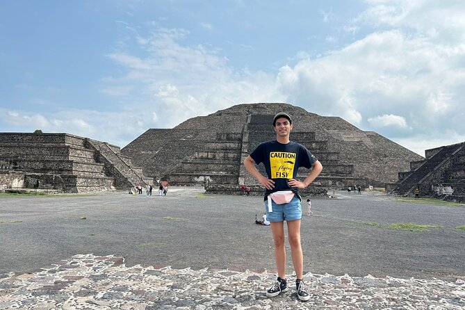 Teotihuacan Tour with Pickup Included - Thirty-five minutes at the Basilica of Guadalupe