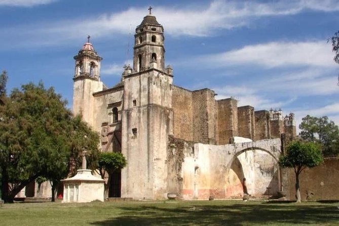 Tepoztlan Magico! - The Tepozteco hike is not a casual stroll