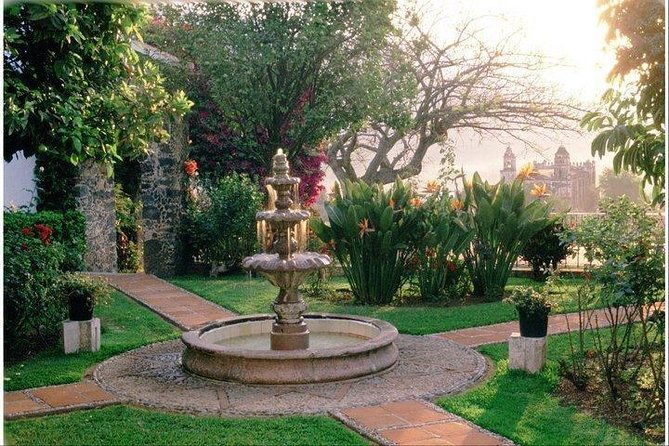 Tepoztlan Magico! - Crowds, festivals, and the danger of a rigid schedule