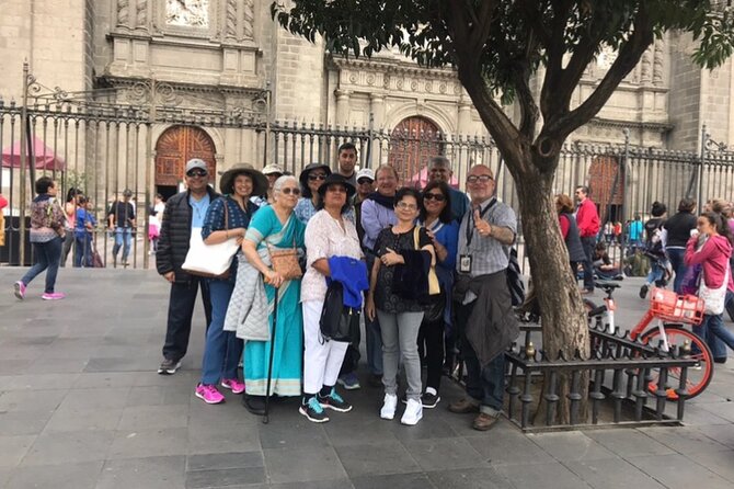 The best and most complete PRIVATE CITY TOUR through the Historic Center - Bellas Artes, where two design styles meet