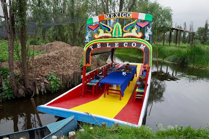 The City Green Exploring the Urban Eco Reserve of Xochimilco - From market ingredients to a chinampa meal