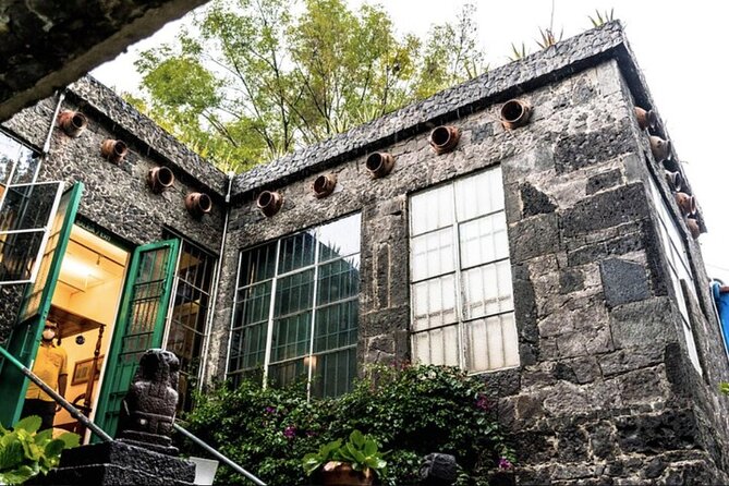 Ticket for the Frida Kahlo Museum - What the digital guide adds