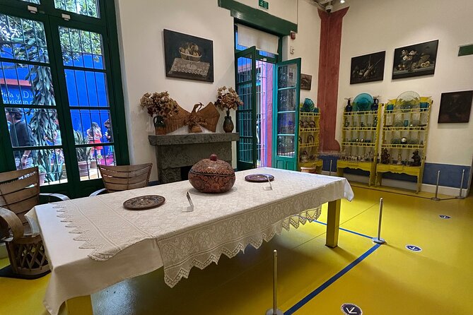 Ticket Museum Frida Kahlo and tasting in Coyoacan Market - Who will get the most from this experience