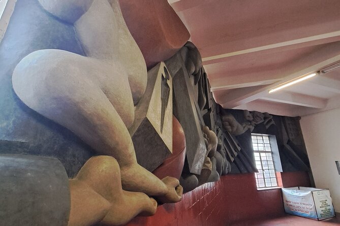 Tour history of Muralism in Mexico - Finishing at Palacio de Bellas Artes