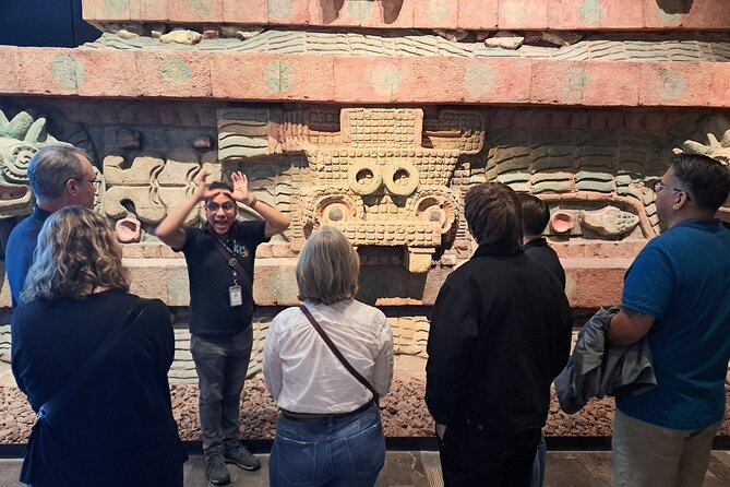 Tour Museum of Anthropology a trip to the past-Small groups - The Sun Stone and other major objects