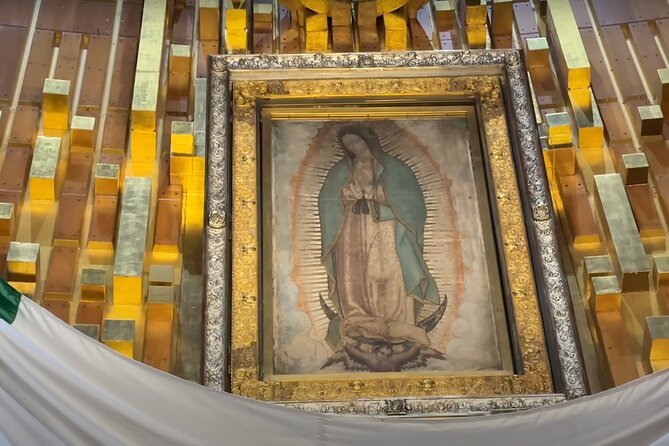 Tour to Teotihuacan, Basilica of Guadalupe and Tlatelolco - Teotihuacan’s pyramids and the main archaeological visit
