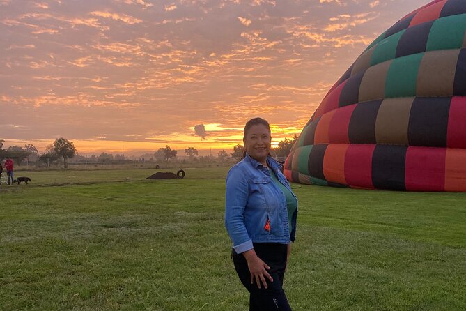 Transportation and Hot Air Balloon Flight Teotihuacán - Returning to Mexico City
