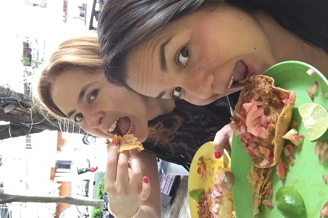 Ultimate Taco & Mezcal Experience in Polanco – A Foodie’s Dream! - A Small Group With Room for Questions
