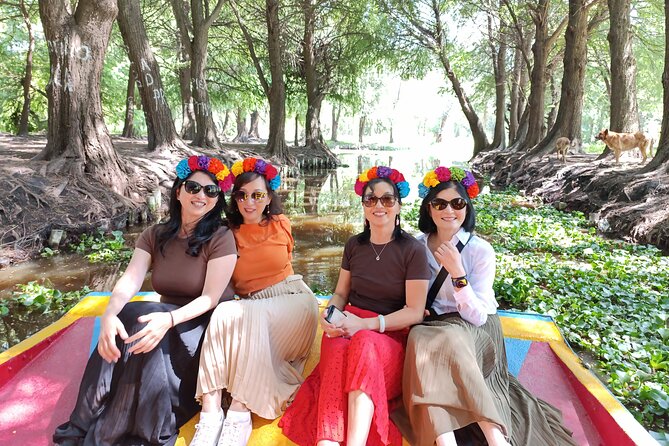 Uncover The Heart of México in Xochimilco - Meeting the axolotl at its sanctuary