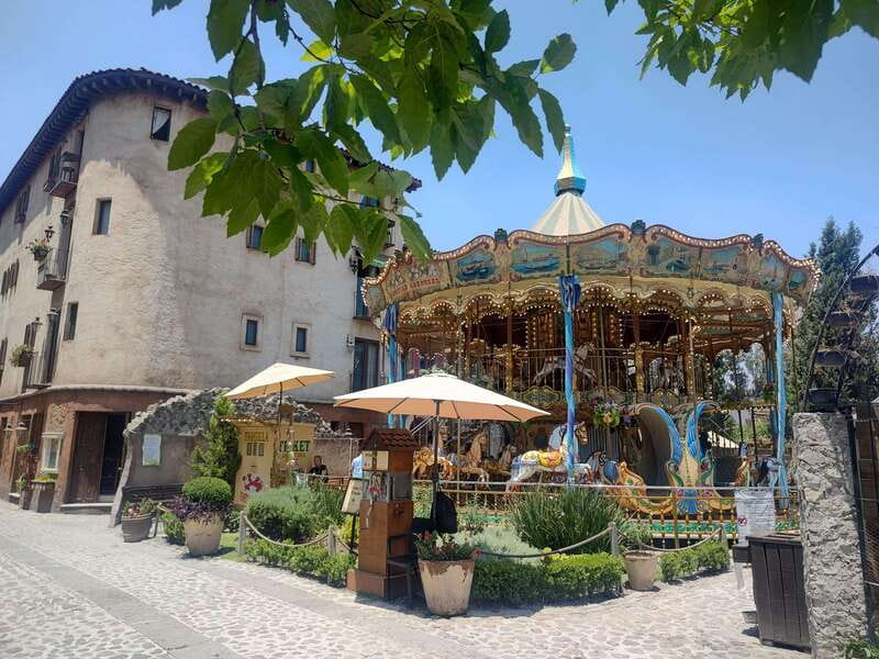 Val´quirico And The City of Angels Puebla From Mexico City - Val’Quirico, a Tuscan-style town in Mexico
