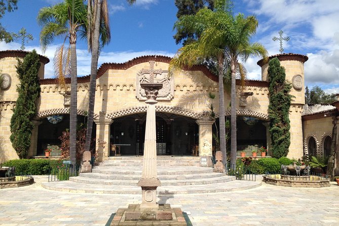 Valle de Bravo: Private & Small group tour from Mexico City - The 7:00 a.m. meeting point in Mexico City