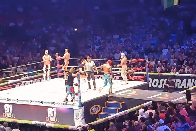 Wrestling + Tacos and Mezcal the best Experience - Timing, transport, and the nonrefundable booking