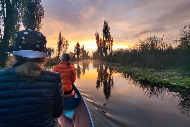 Xochimilco at dawn in Canoe or Kayak and Organic Breakfast - Who will enjoy this Xochimilco tour most