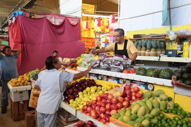 Xochimilco, Coyoacan and Frida Kahlo with Optional Lunch - Who will get the most from this tour