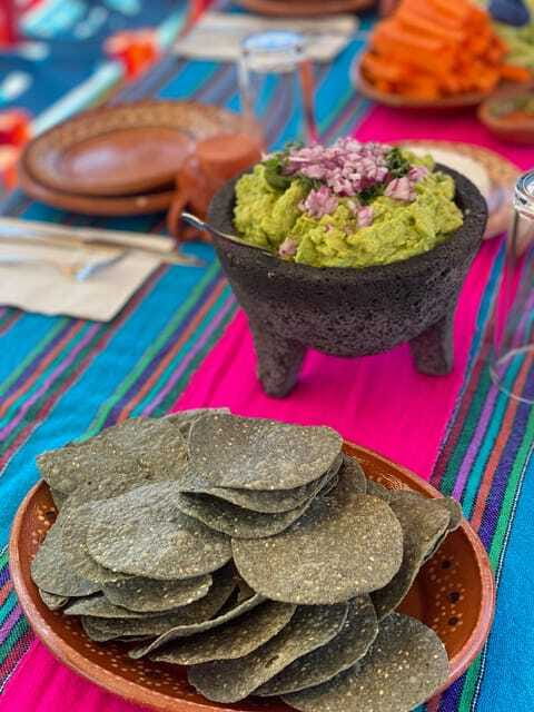 Xochimilco: Eco Tour With Food - What the scenery feels like