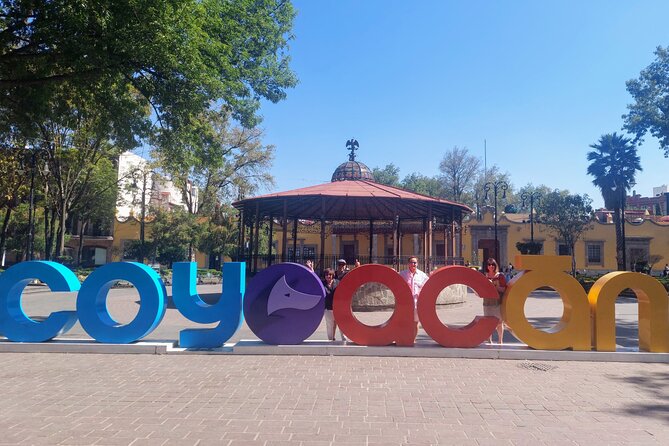 Xochimilco Floating Gardens and Coyoacan Private Tour - How the timing shapes the day