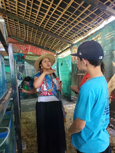 Xochimilco: Market, Food and Nature ¡All included! Tour - From Condesa to a coffee table in Xochimilco