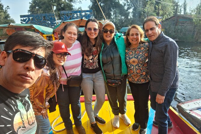 Xochimilco Tour - Guides who shape the experience