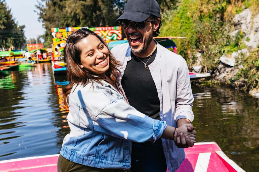 Xochimilco: traditional boat tour, culture, and fun. - Quesadillas and the short food break