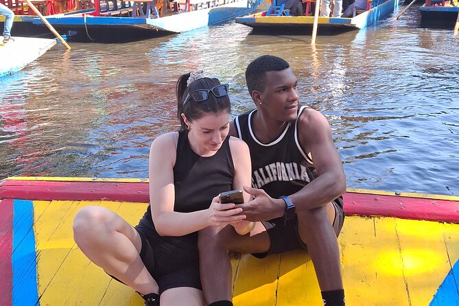 Xochimilco without Traps for Tourists BS"D - A calm alternative to a party boat